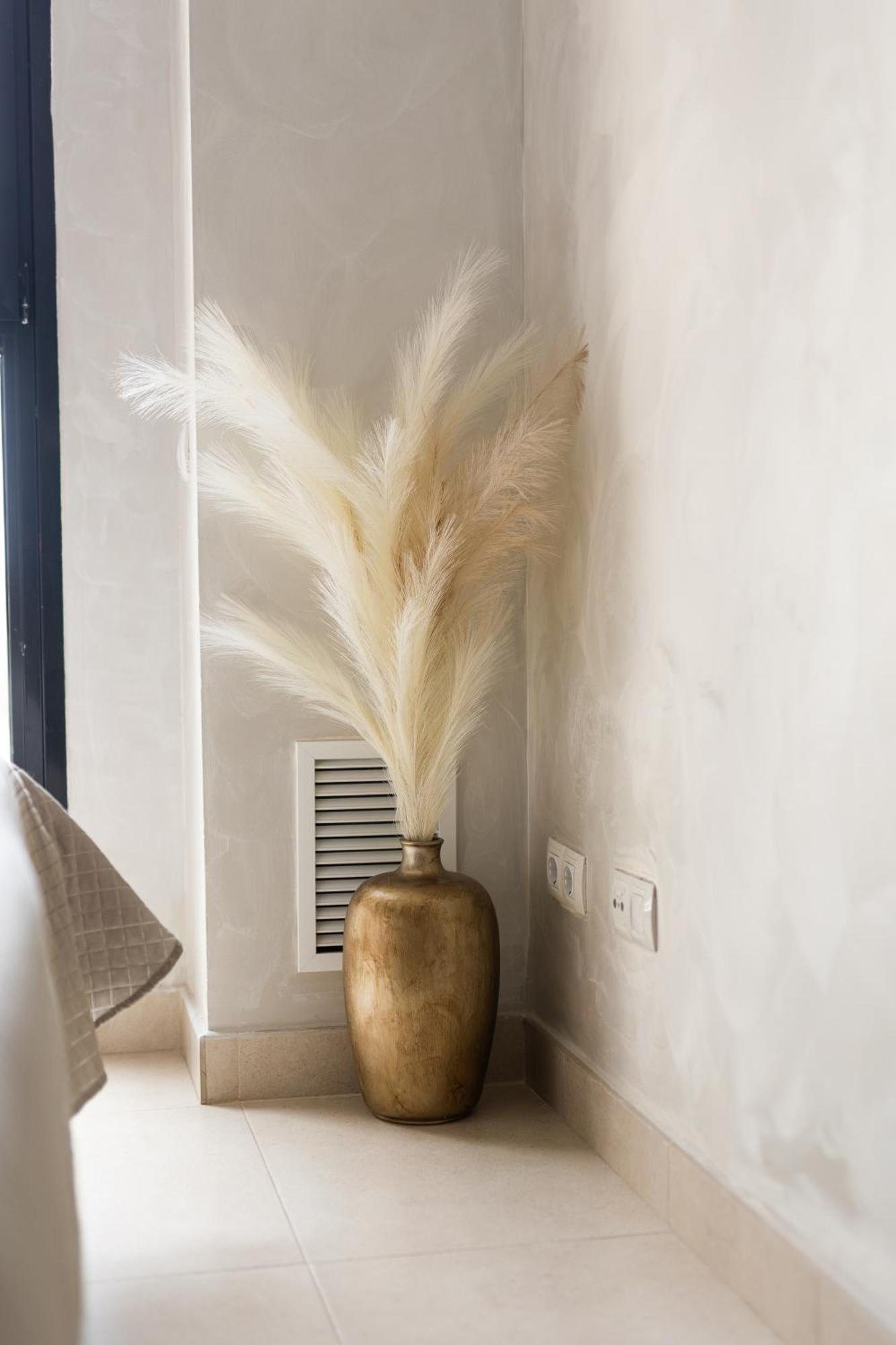 Valencia Doble A Deluxe Apartment Luaran gambar